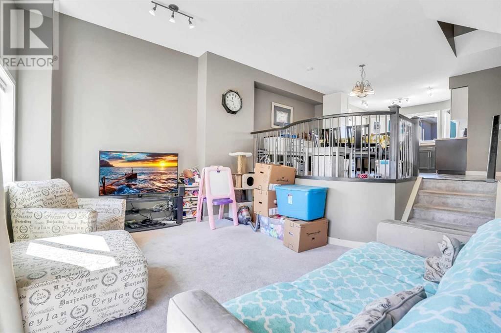126 STRATHCONA CIRCLE Image 7