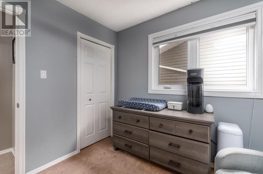 5725 40 STREET Image 15