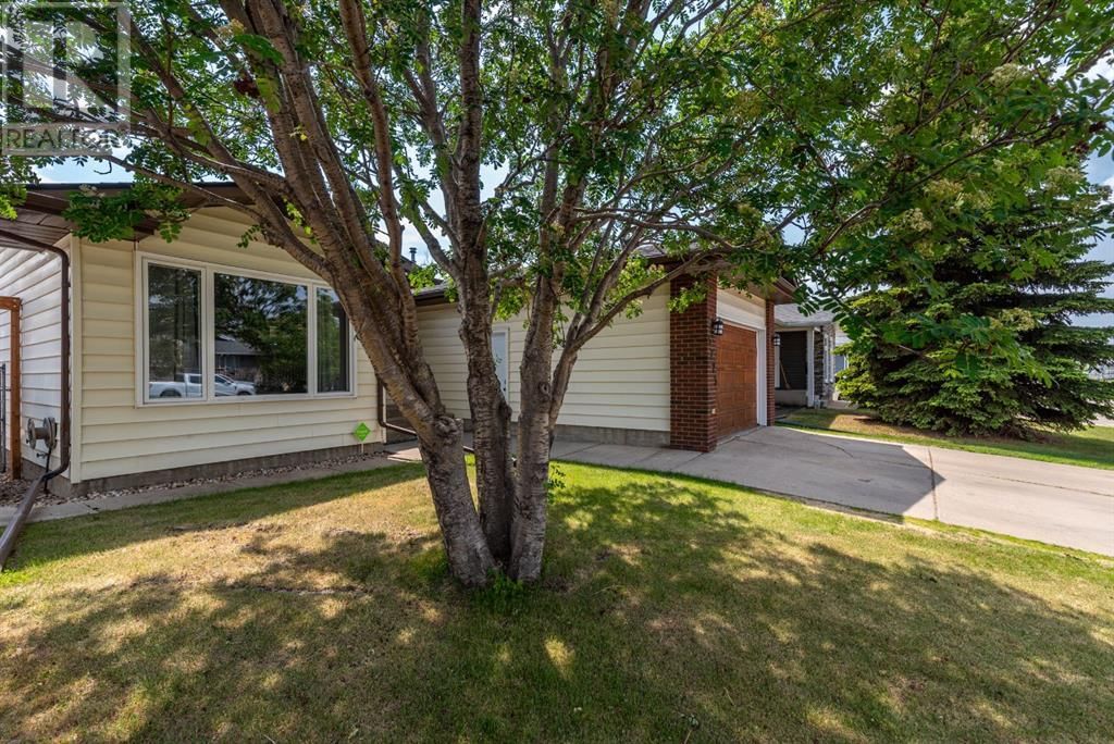 5725 40 STREET Image 33