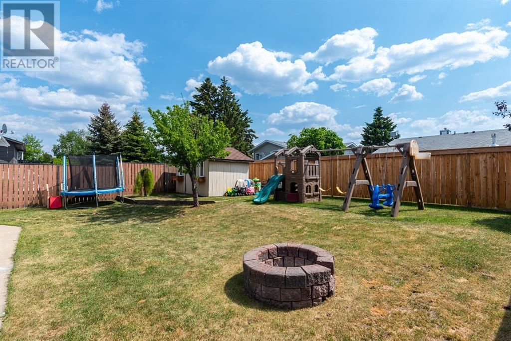 5725 40 STREET Image 38