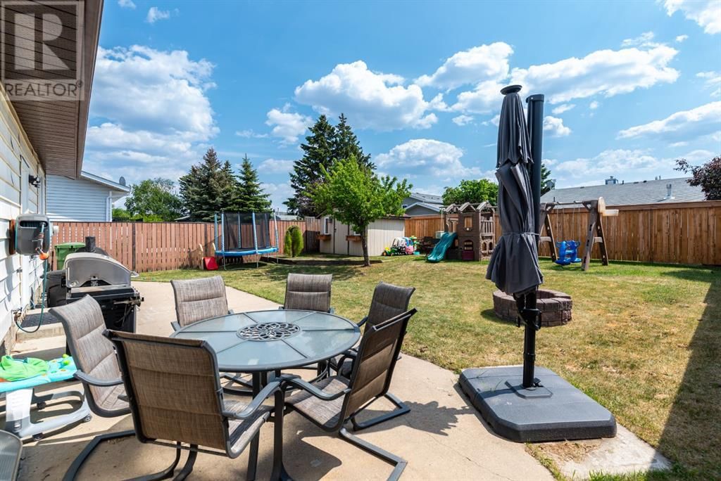 5725 40 STREET Image 39