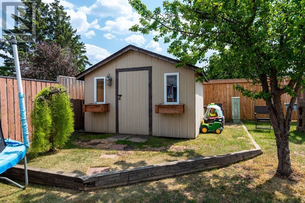 5725 40 STREET Image 41