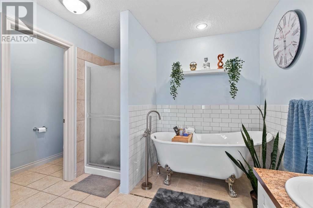 1718 HIGH PARK DRIVE NORTHWEST Image 30