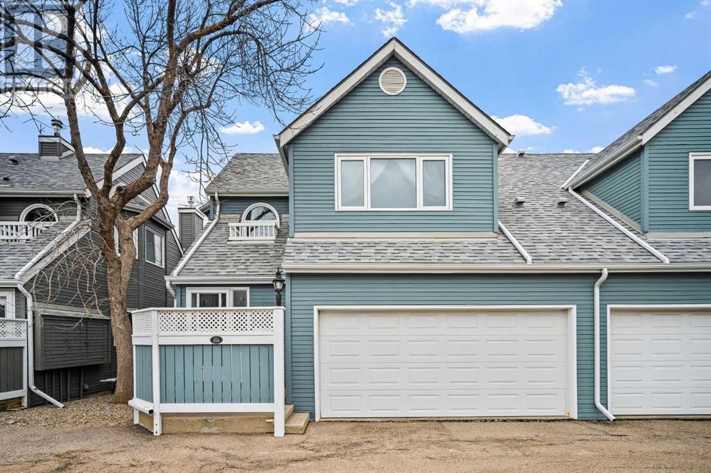 300 EDGEDALE DRIVE NORTHWEST Image 1