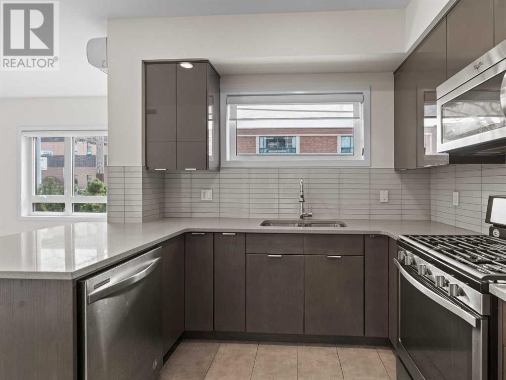 118 18 AVENUE SOUTHWEST Image 14