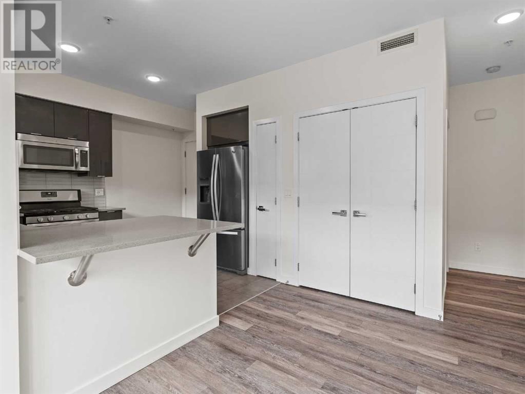 118 18 AVENUE SOUTHWEST Image 18