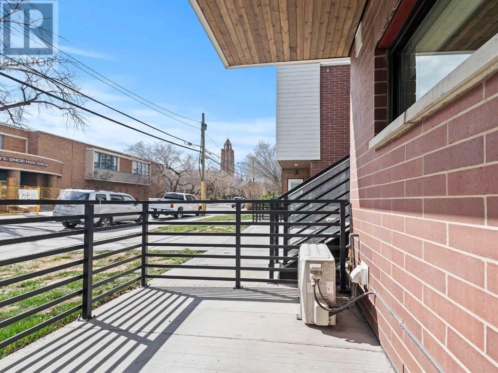 118 18 AVENUE SOUTHWEST Image 32