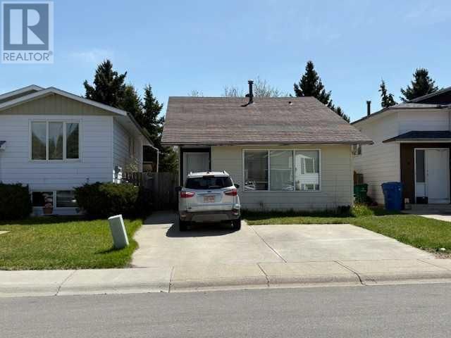 115 Cayuga Crescent West Lethbridge, Alberta