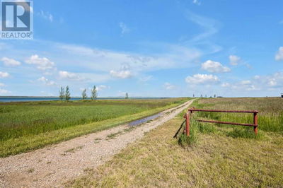 Image #1 of Commercial for Sale at Ne 19 18 21 W4, Vulcan, Alberta