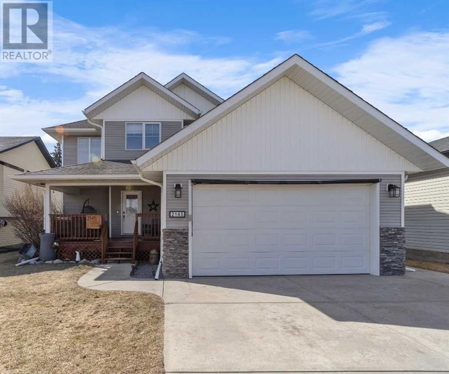 2145 25 AVENUE Image 1