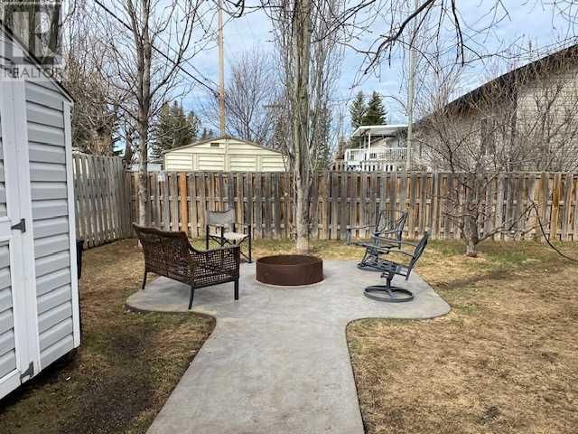 2145 25 AVENUE Image 34