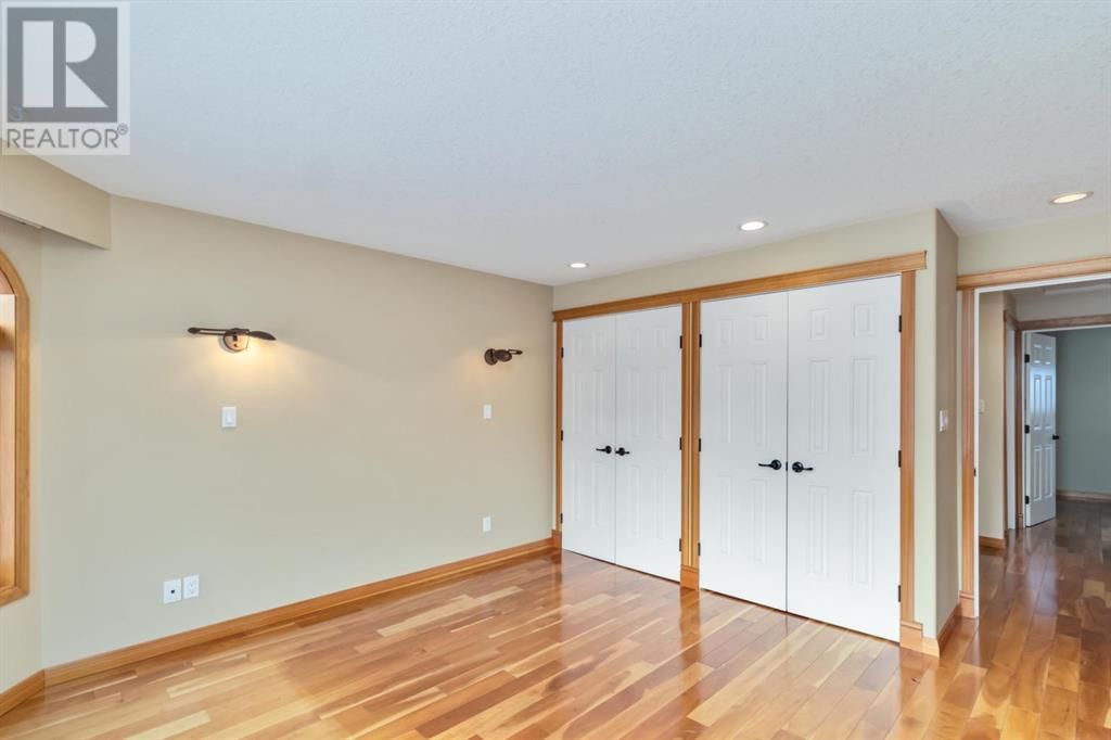 122 GOODWIN PLACE Image 18