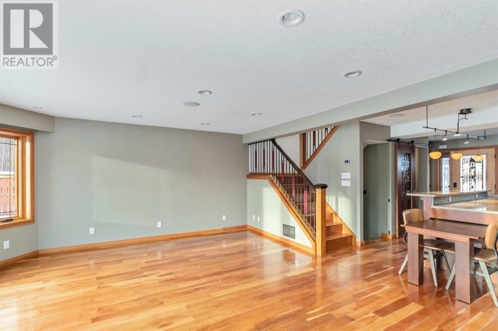 122 GOODWIN PLACE Image 9