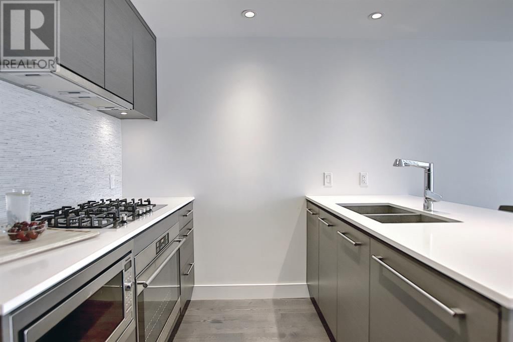 1025 5 AVENUE SOUTHWEST Image 10