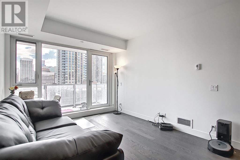 1025 5 AVENUE SOUTHWEST Image 16