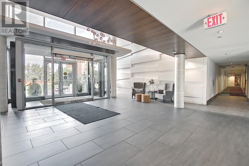 1025 5 AVENUE SOUTHWEST Image 3