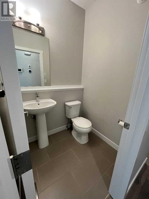 8826 86A AVENUE Image 11