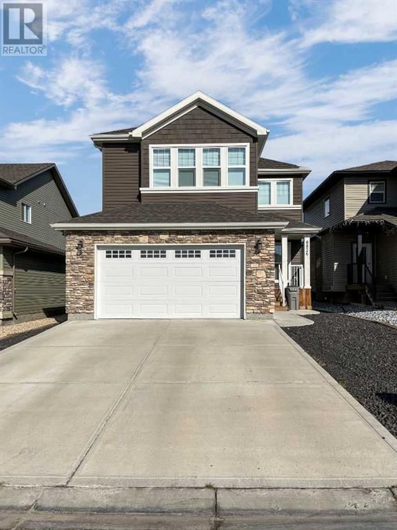 8826 86A AVENUE Image 2