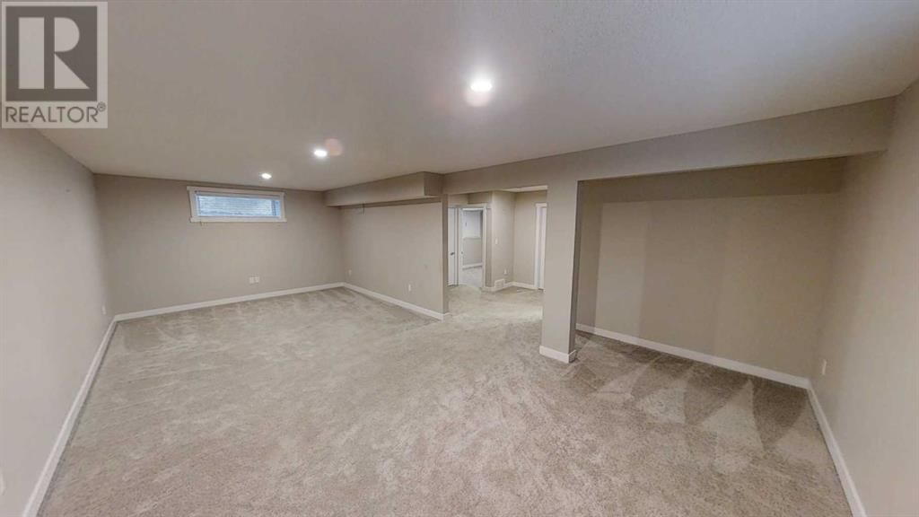 8826 86A AVENUE Image 23
