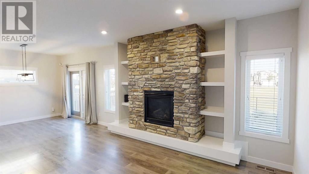 8826 86A AVENUE Image 9