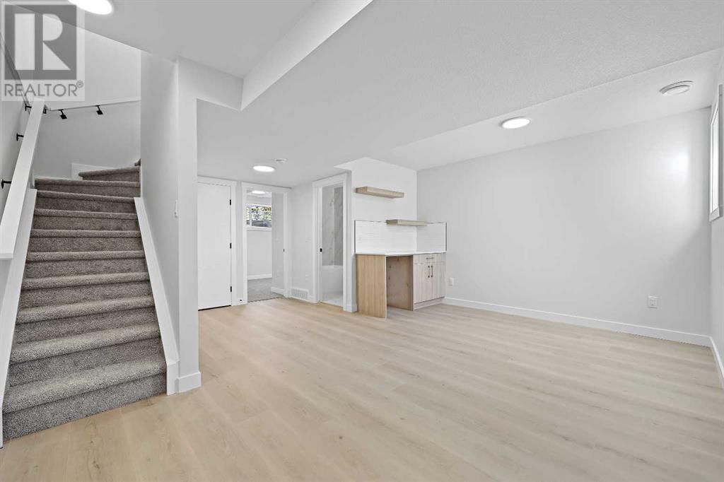 604 CLOVER ROAD Image 26