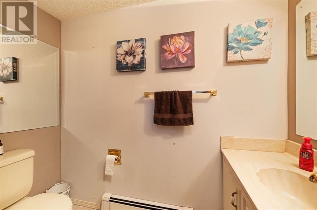 5308 37 STREET Image 13