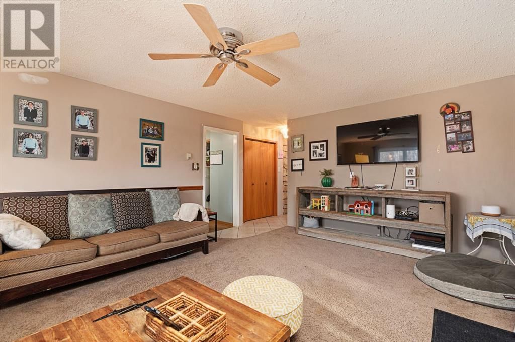 5308 37 STREET Image 14