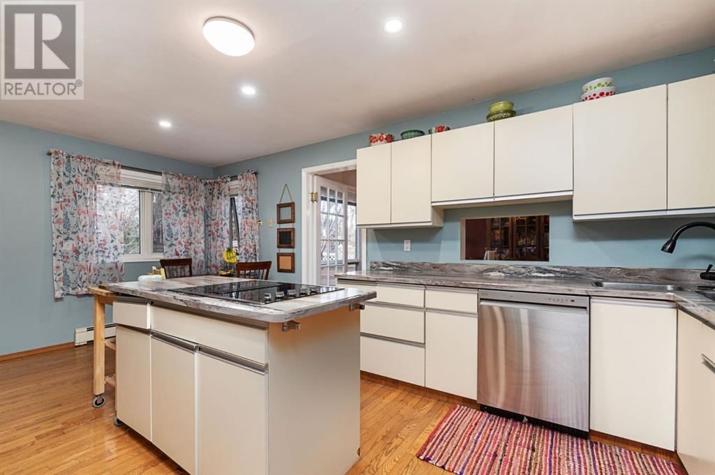5308 37 STREET Image 16