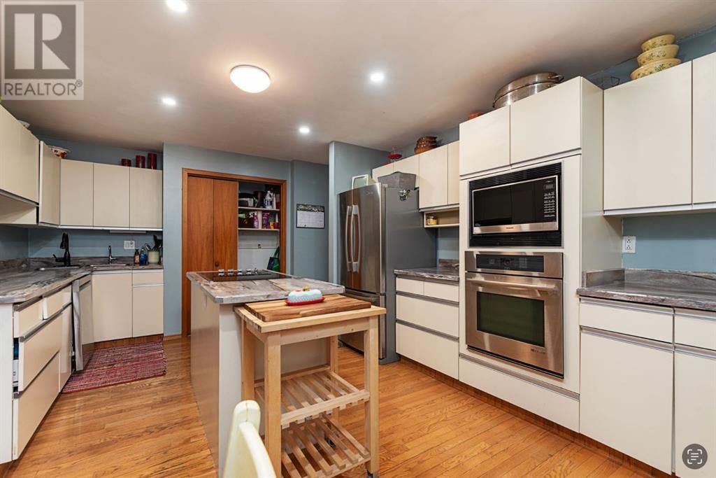 5308 37 STREET Image 17