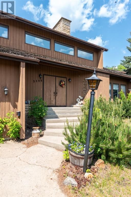 5308 37 STREET Image 4