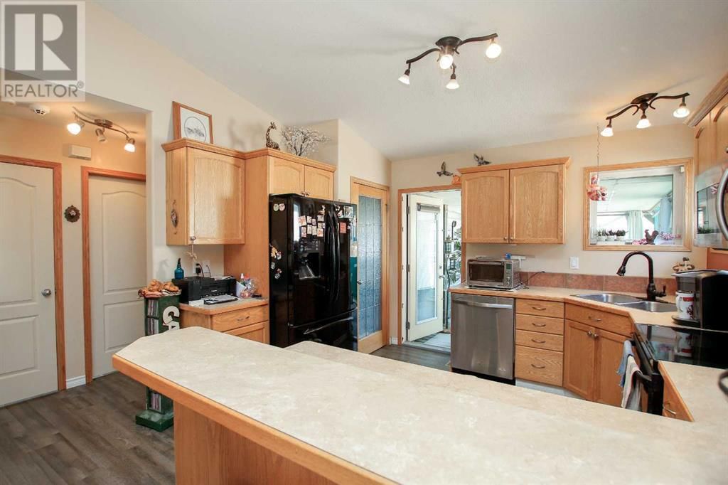 13 ROLLING HILLS RIDGE Image 11