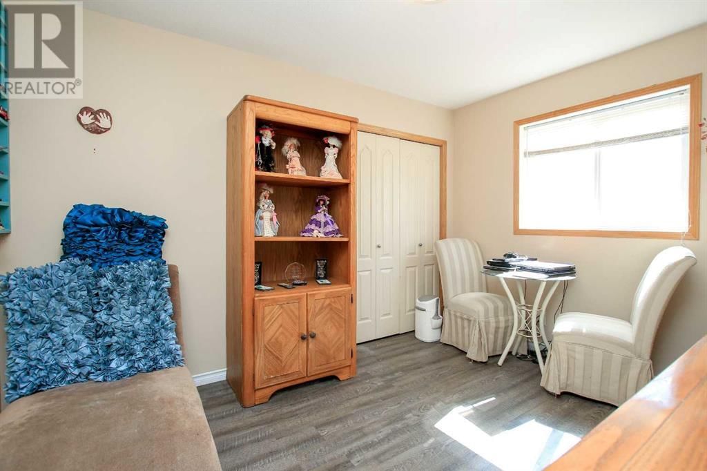 13 ROLLING HILLS RIDGE Image 21