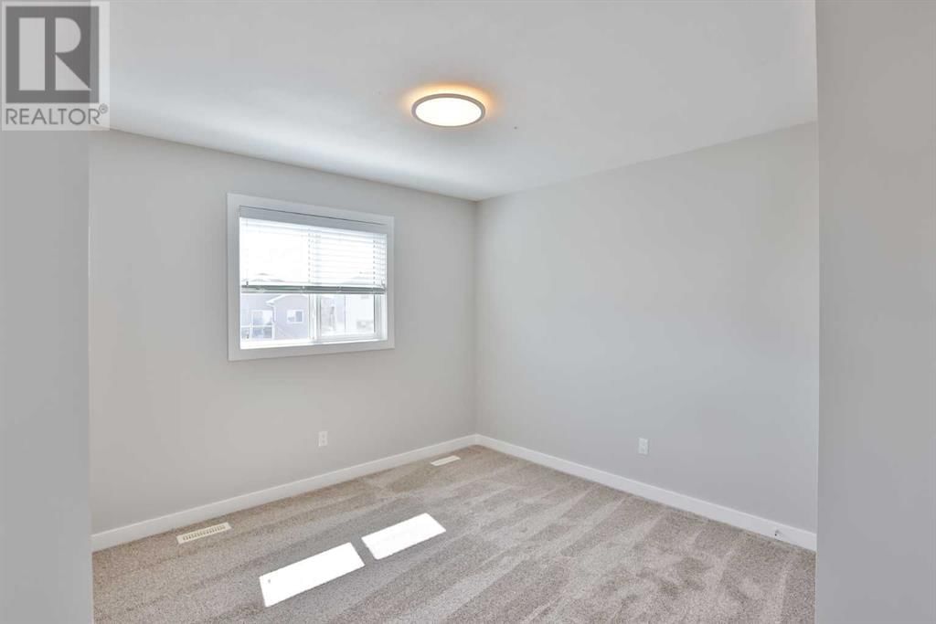 567 Firelight Place West Lethbridge, Alberta