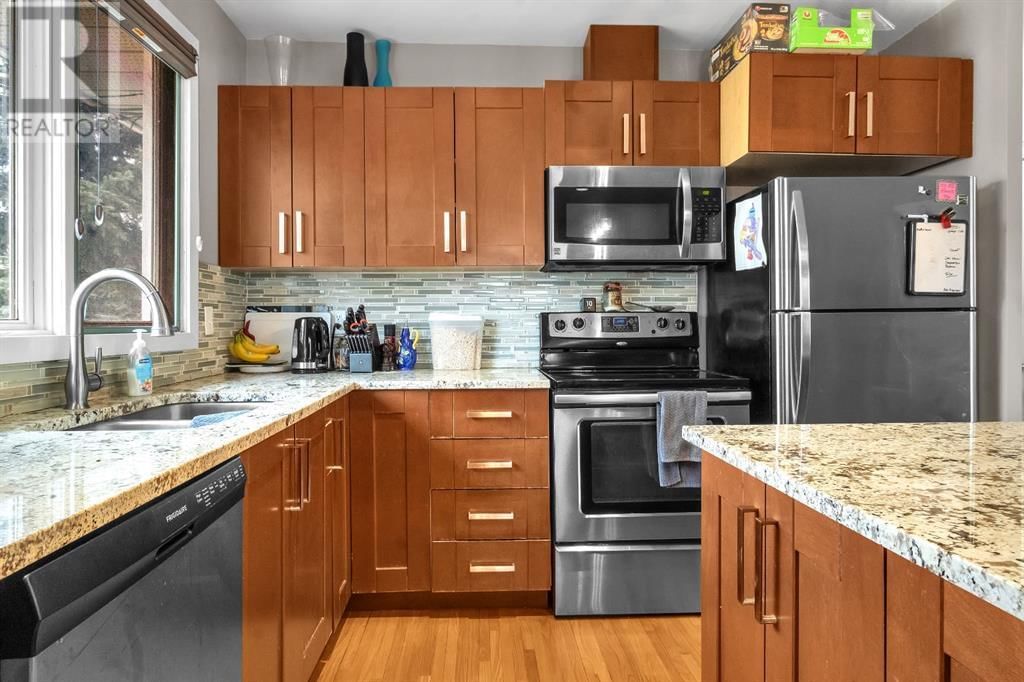284 ACADIA DRIVE SOUTHEAST Image 12