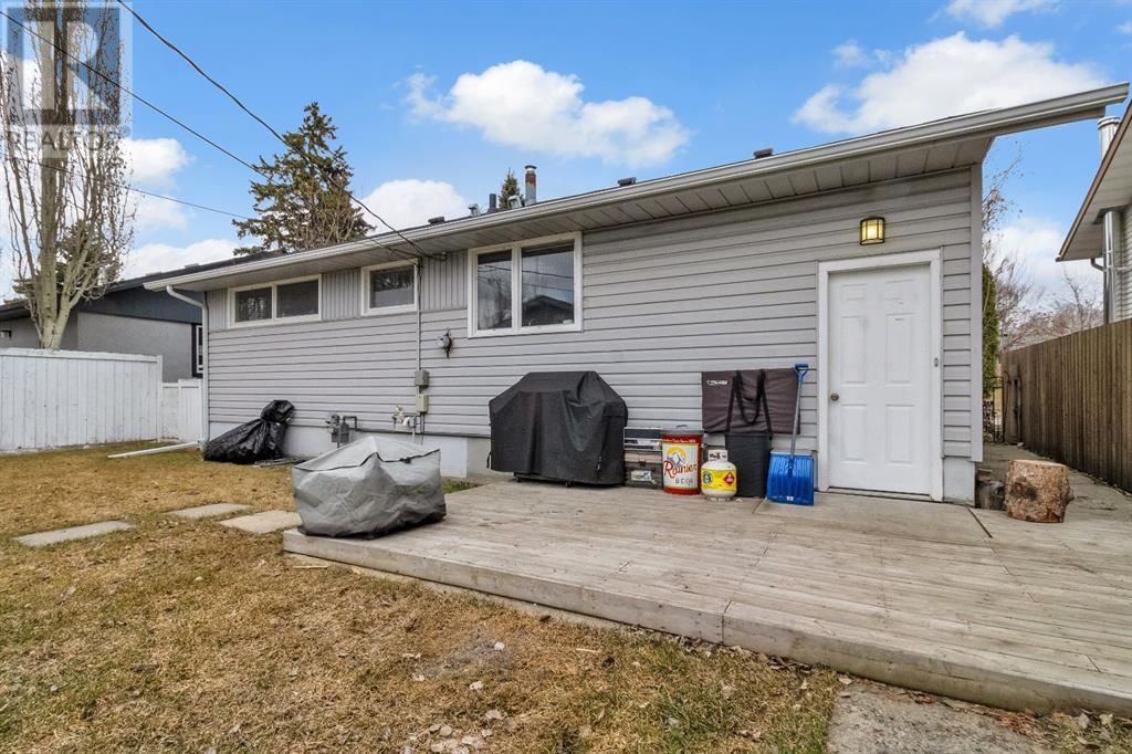 284 ACADIA DRIVE SOUTHEAST Image 35