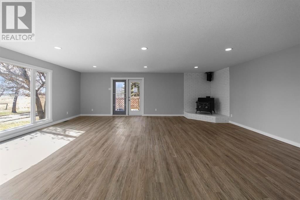 46079 RANGE ROAD 202 Image 8