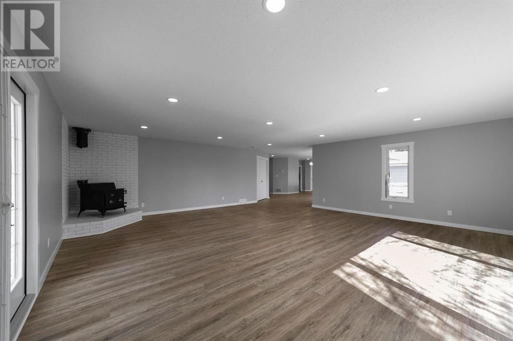 46079 RANGE ROAD 202 Image 9
