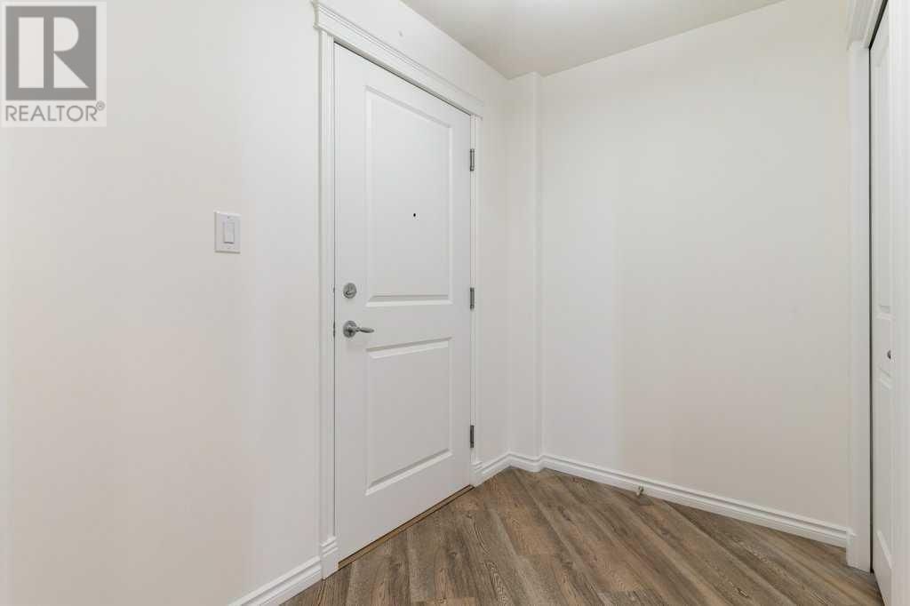 1726 14 AVENUE NORTHWEST Image 3