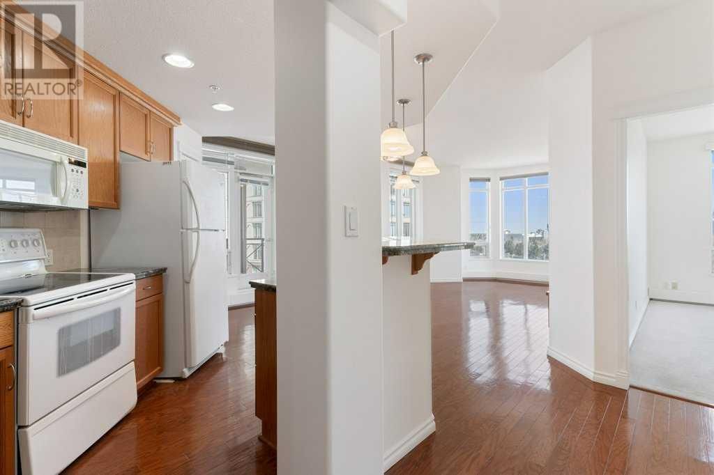 1726 14 AVENUE NORTHWEST Image 7
