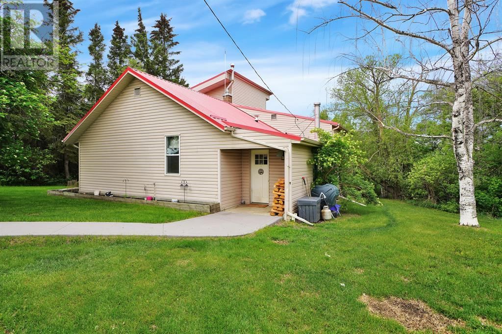 1470 TWP RD 364 Image 1