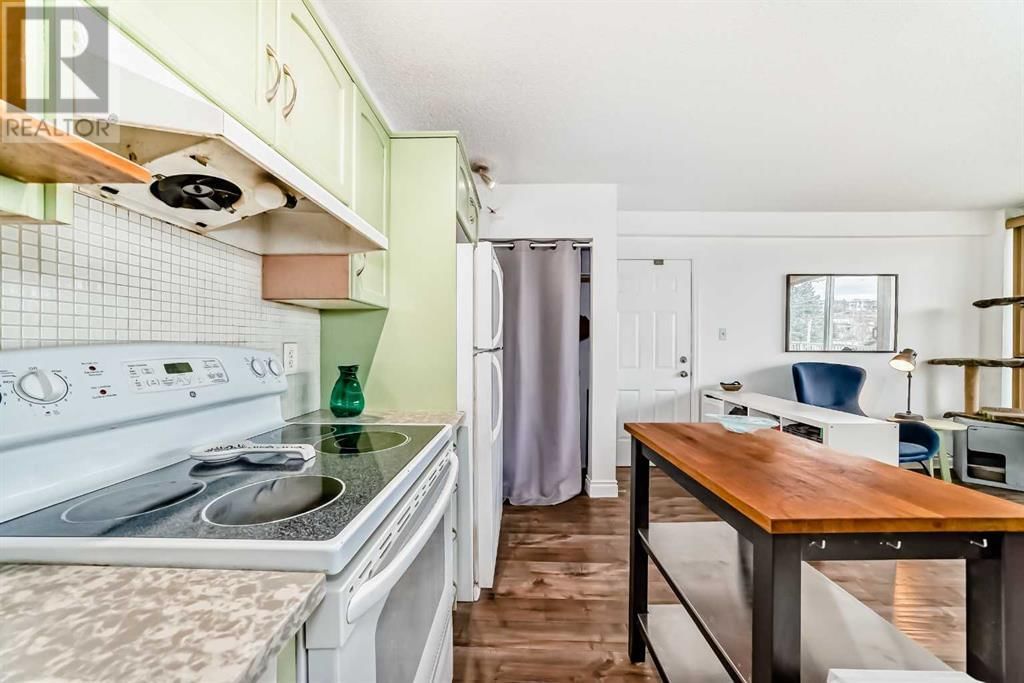 1815 26 AVENUE SOUTHWEST Image 13