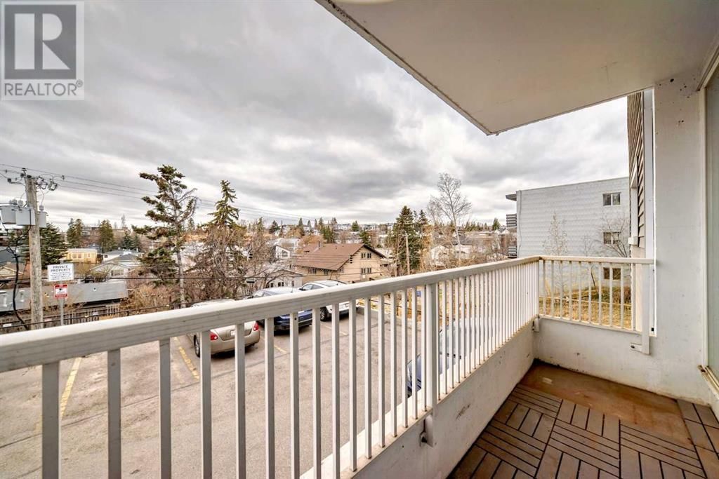 1815 26 AVENUE SOUTHWEST Image 18