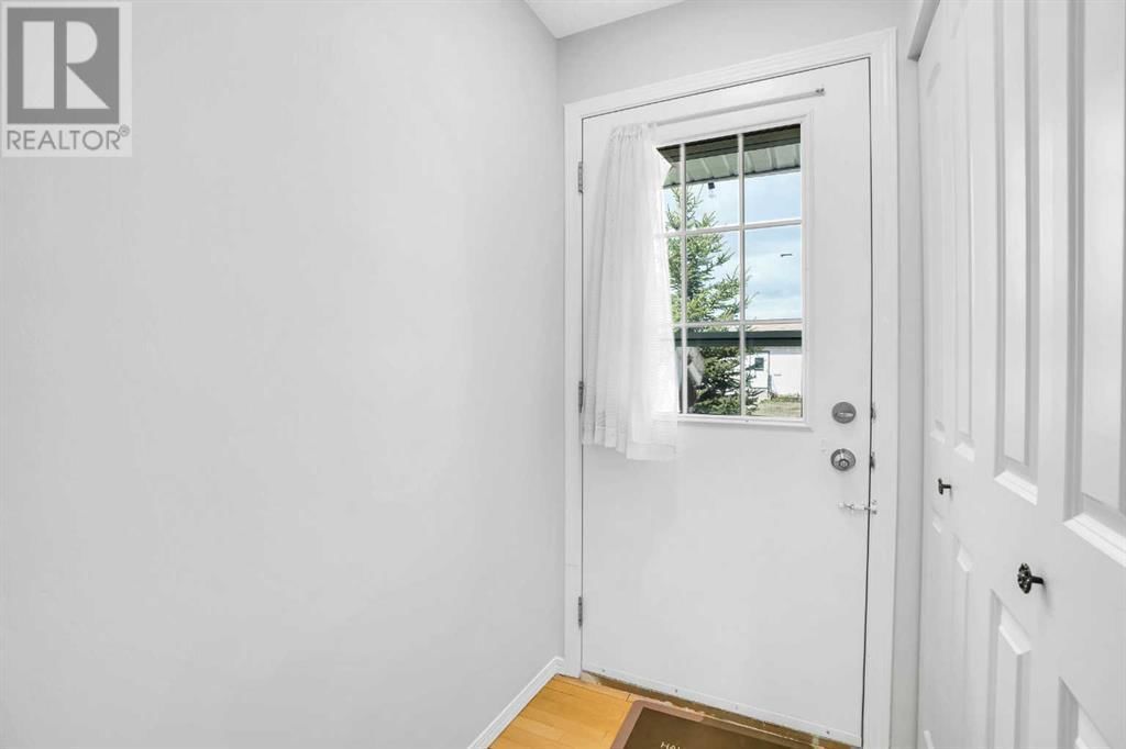 279 FALSHIRE WAY NORTHEAST Image 2