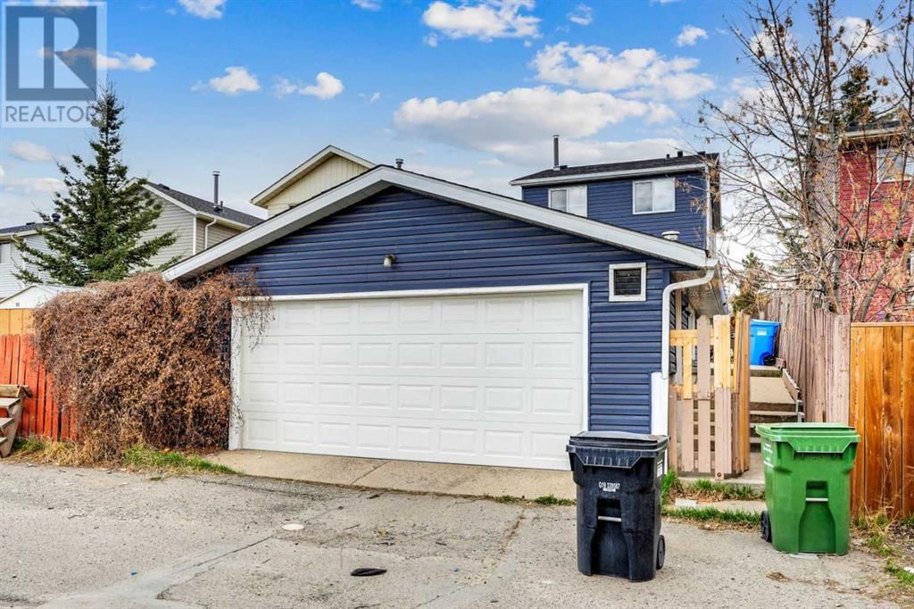 279 FALSHIRE WAY NORTHEAST Image 40