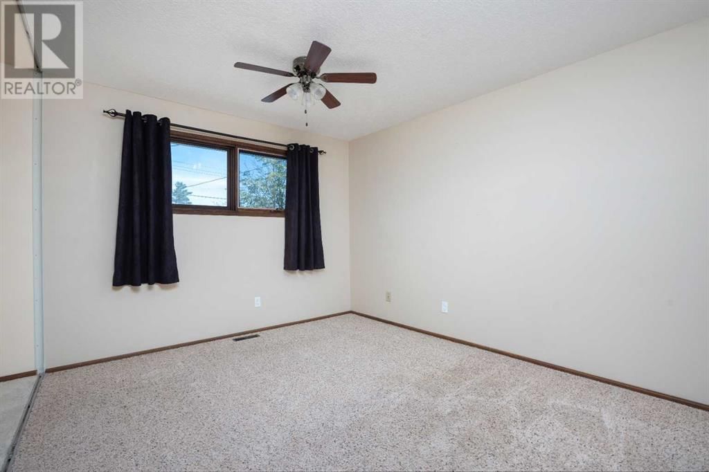 4811 51 AVENUE Image 20