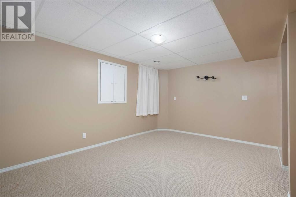 4811 51 AVENUE Image 23