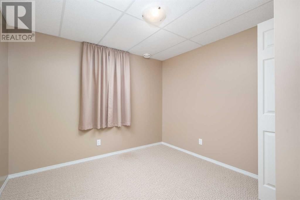 4811 51 AVENUE Image 28