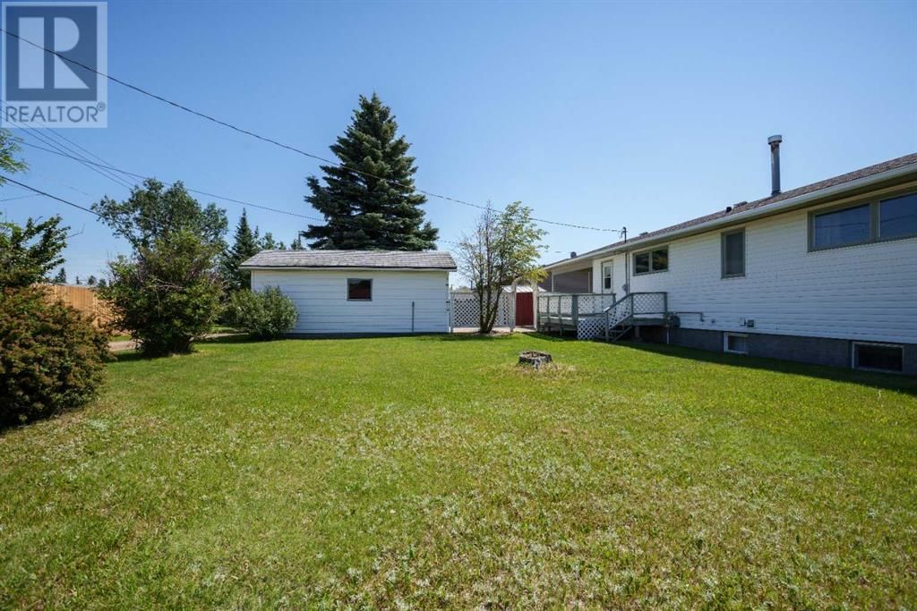 4811 51 AVENUE Image 6