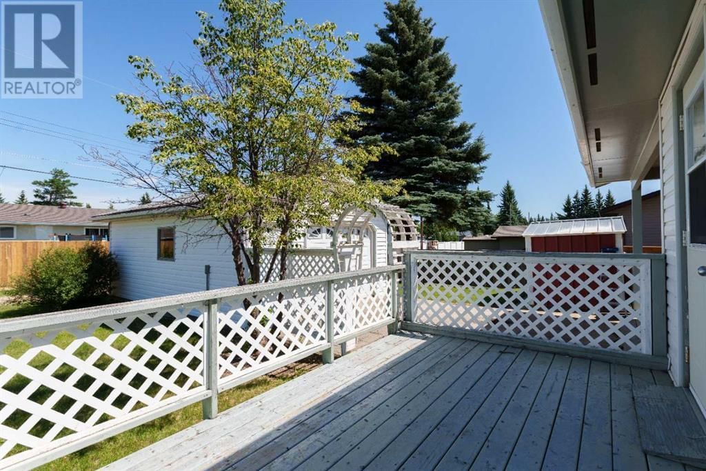 4811 51 AVENUE Image 8