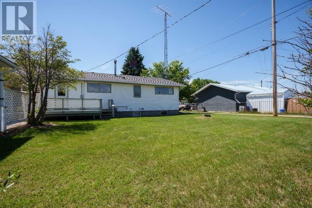 4811 51 AVENUE Image 9